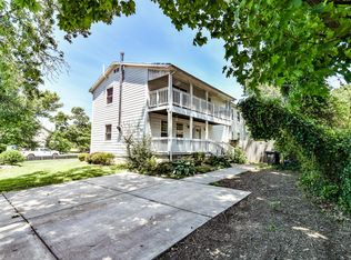 641 E G St, Purcellville, VA