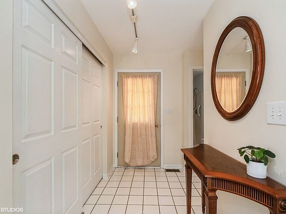 3rd image of 16926 W Serranda Dr