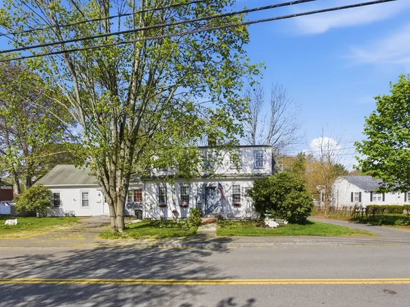 196 Highland St S, Taunton, MA 02780