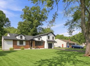 50 Manor Ln, Yardley, PA 19067