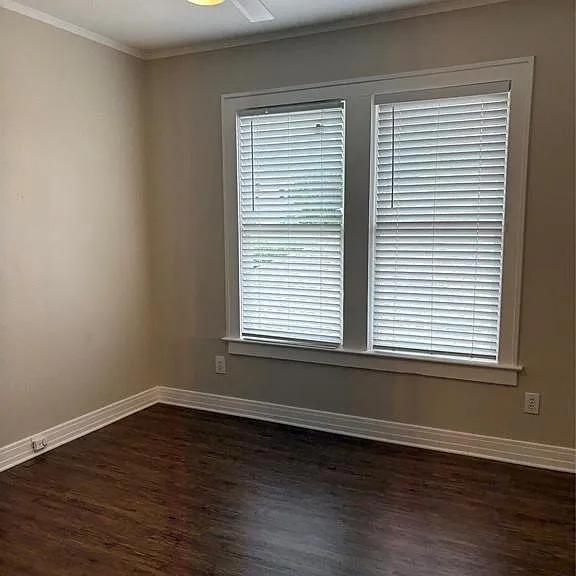 907 N Bishop Ave #B — Photo 8