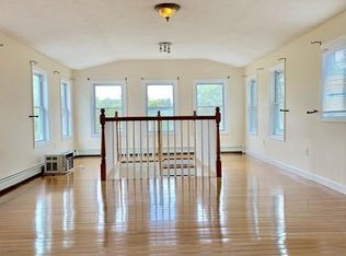 251 Neponset St APT 5, Canton, MA 02021