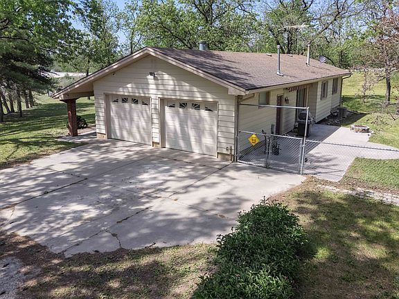 2nd image of 36052 R Ave