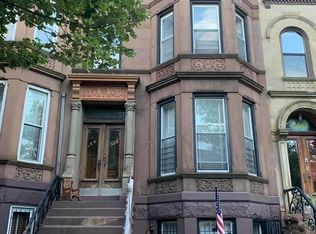528 47th St, Brooklyn, NY 11220