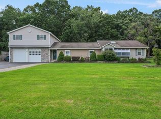 447 Forest Rd, Wallkill, NY 12589