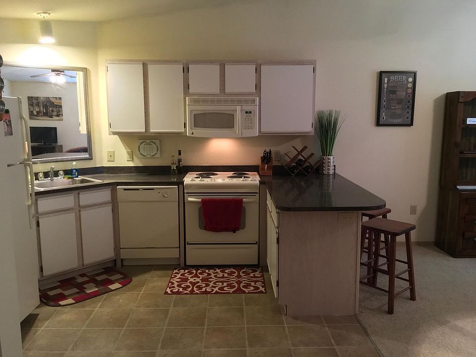 1st image of 5020 Clark Ln APT 205