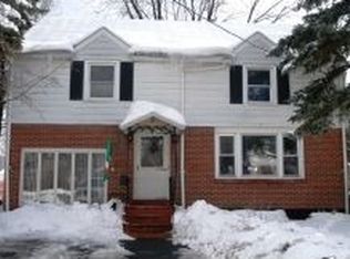 207 E Prospect Ave, Hamburg, NY 14075