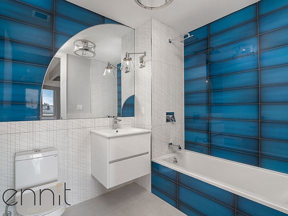 5th image of 35 Ainslie St #2K