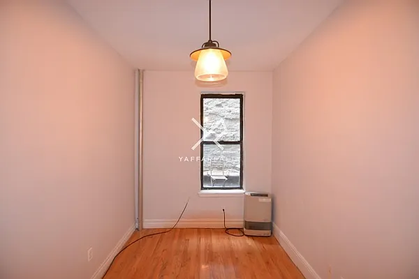 Rented by Yaffa Realty LLC | media 36