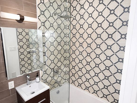 5th image of 1319 Bedford Ave #4E