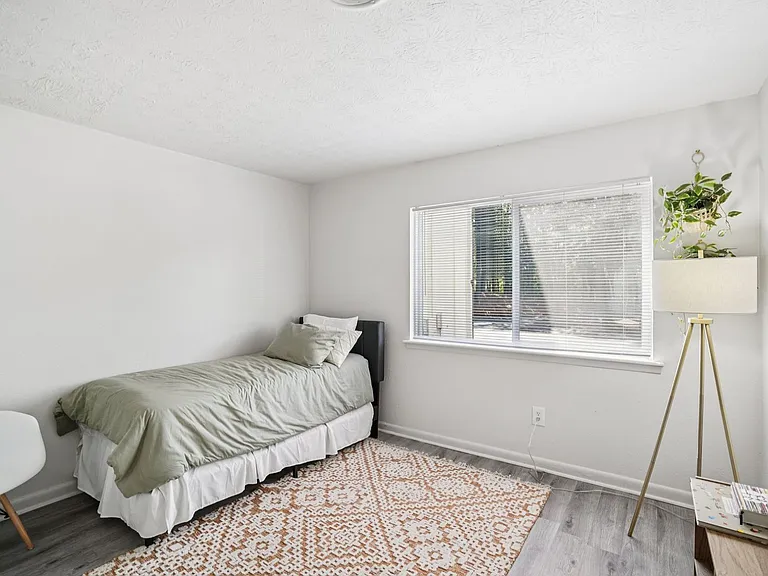 Dwell @ 750 — Photo 17