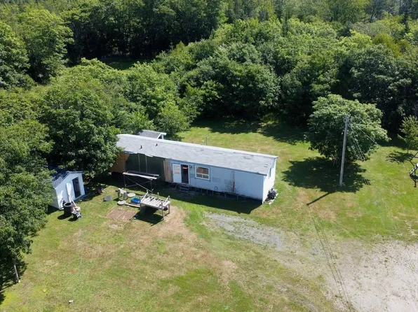 15 Chase Dr, Tusket, NS B0W 3M0