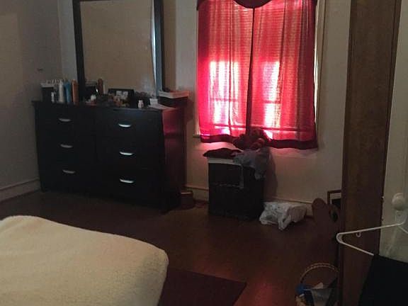 4th image of 712 Verge St