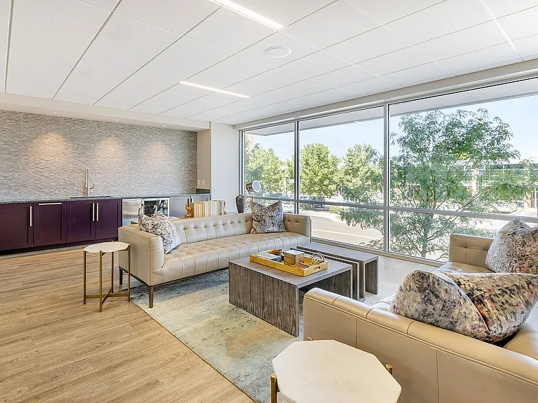 The Vue — Photo 32