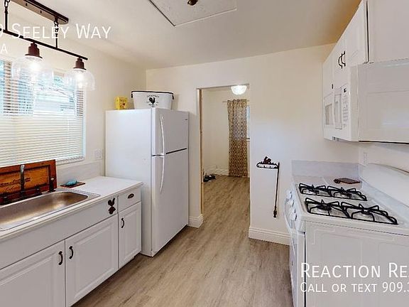 4th image of 23349 Seeley Way