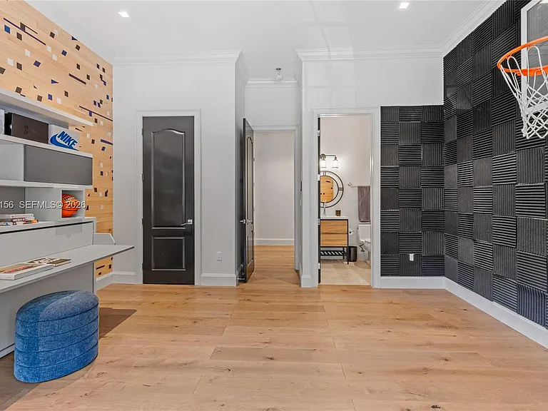11010 SW 69th Ave — Photo 14
