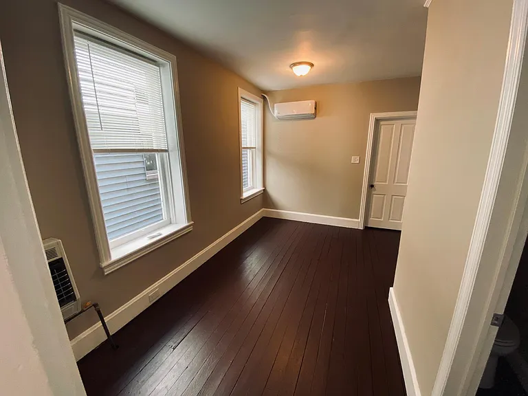 348 S Market St #1 — Photo 3