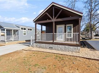 1813 S H St, Rogers, AR 72756