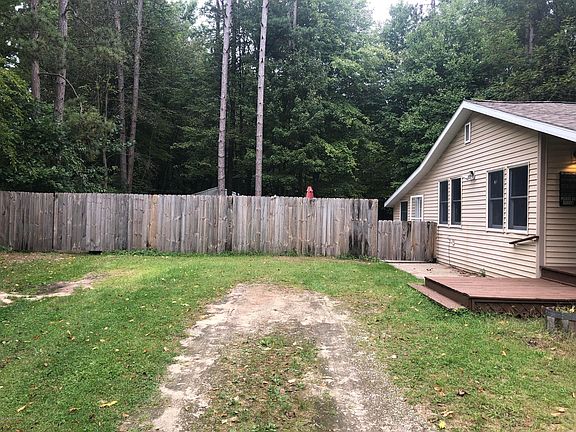 4th image of 5576 Dowling St