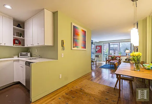 Rented by Citadel Realty Services LLC | media 4
