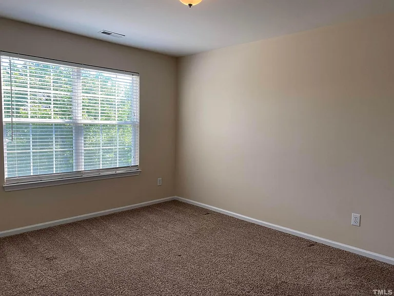 234 Stobhill Ln — Photo 12