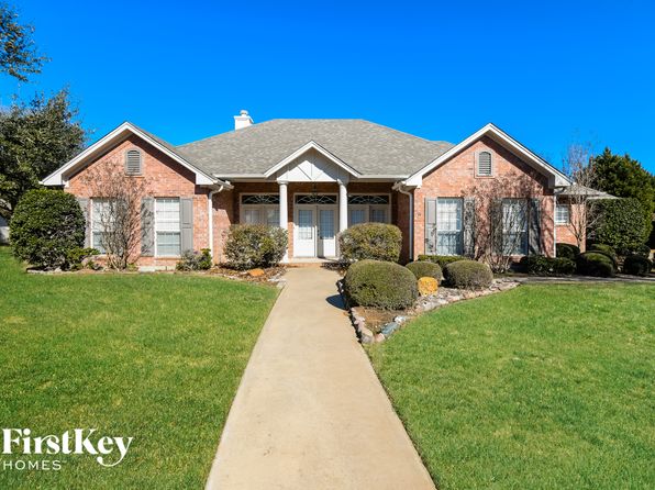 1909 Maplewood Dr