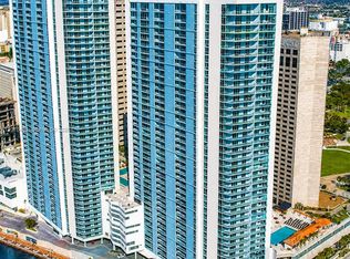335 Biscayne Blvd #1500, Miami, FL 33131