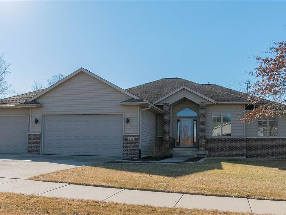 1st image of 279 W Goldfinch Dr