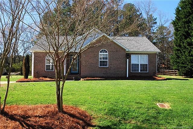 1st image of 211 Summey Barker Dr