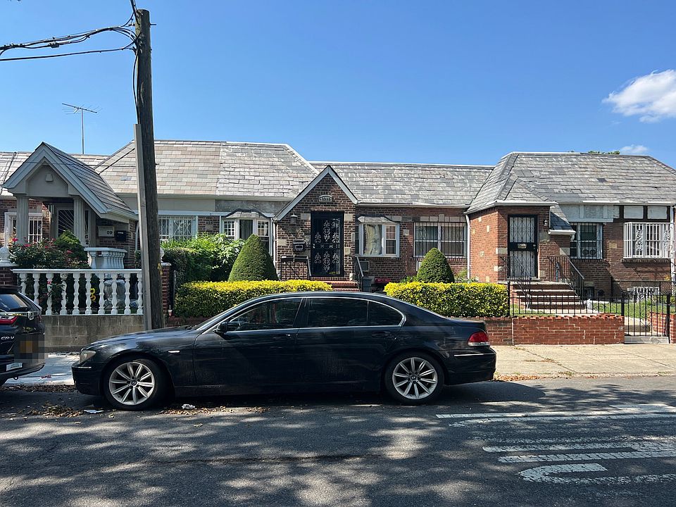 1st image of 8211 25th Ave