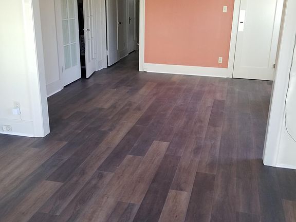 3rd image of 2216 W 27th St #2216