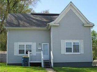 203 E Pine St, Liberty, MO 64068
