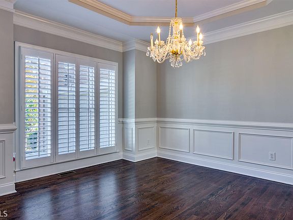5th image of 2123 Waterway Ln
