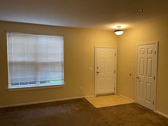 5th image of 2990 W C St Unit 63104