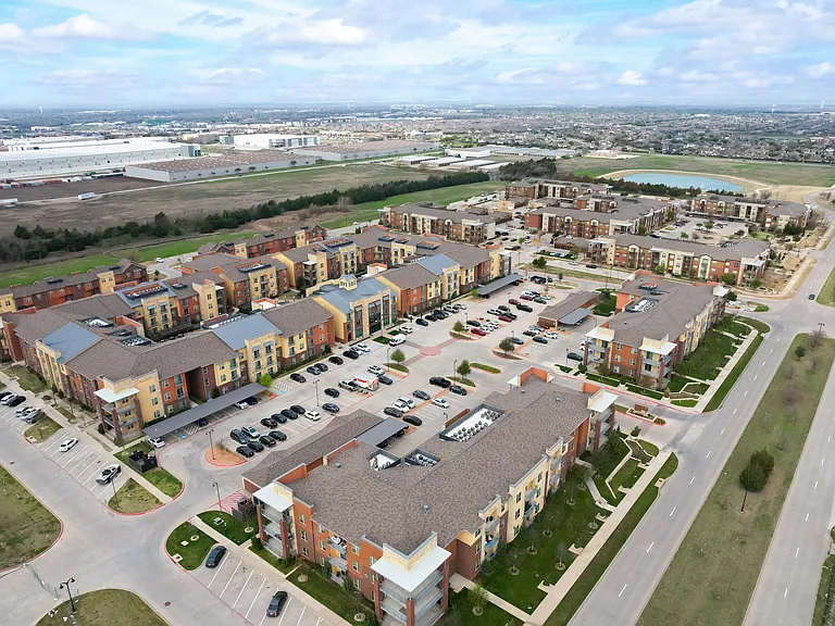 Gateway Pines — Photo 42