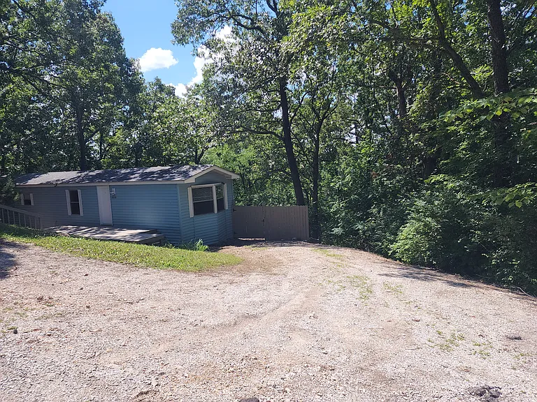 6806 Tree Top Dr — Photo 12