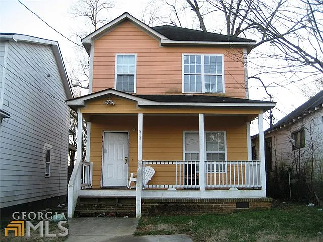 554 Rockwell St SW photo 1