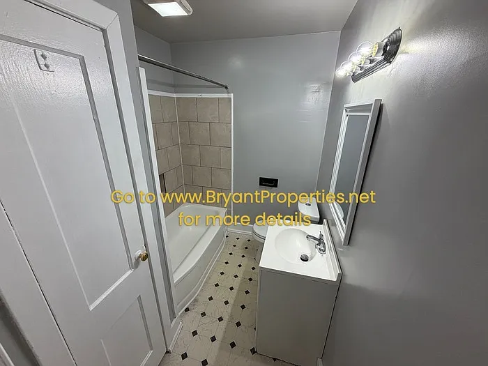 644 Carmel Ave — Photo 13