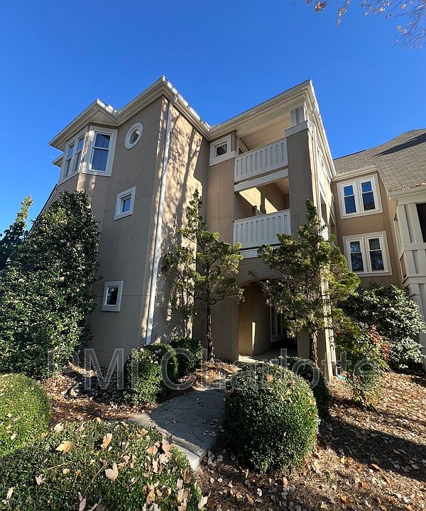 1st image of 9225 Ravenwing Dr
