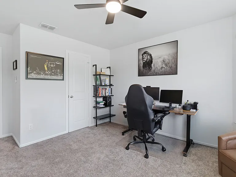 16308 Caledonia Ct — Photo 20
