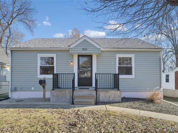7816 Genesta St, Saint Louis, MO 63123