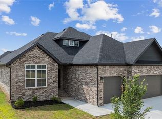 405 Casella St, Tontitown, AR 72762