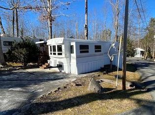 5355 Parkway E, Cosby, TN 37722