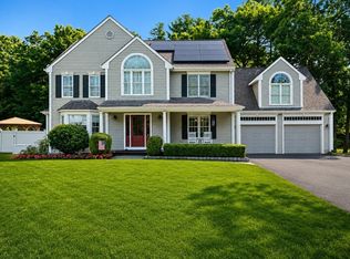 10 Lanes End, Stoughton, MA 02072