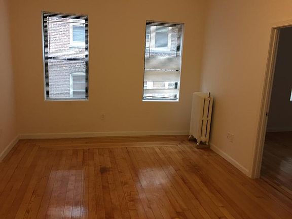 4th image of 58 Westland Ave APT 8