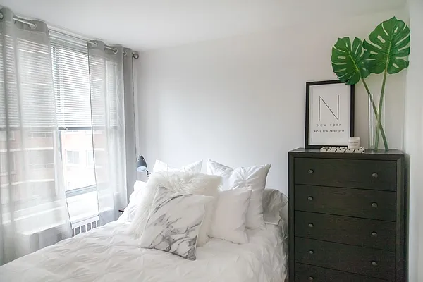 Rented by Pinnacle City Living | media 40