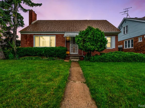 13001 Corbett St, Detroit, MI 48213