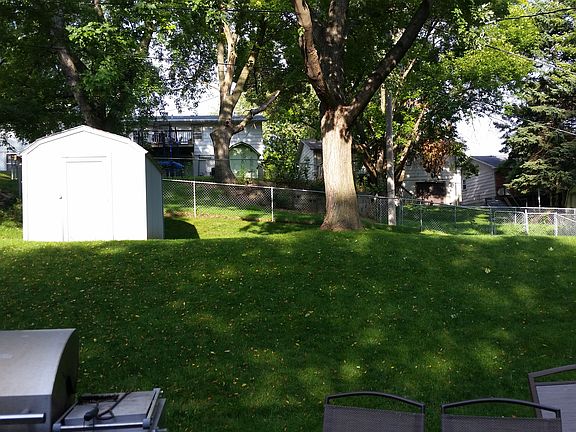 5th image of 2731 S Cecelia St
