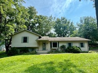 1607 E Road 5, Edgerton, WI 53534