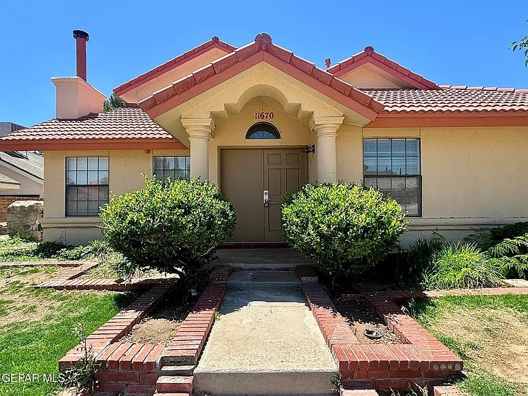 11670 Rufus Brijalba Dr — Photo 1